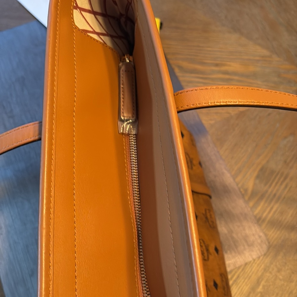 MCM Cognac Visetos Tote Bag - Picture 4 of 7